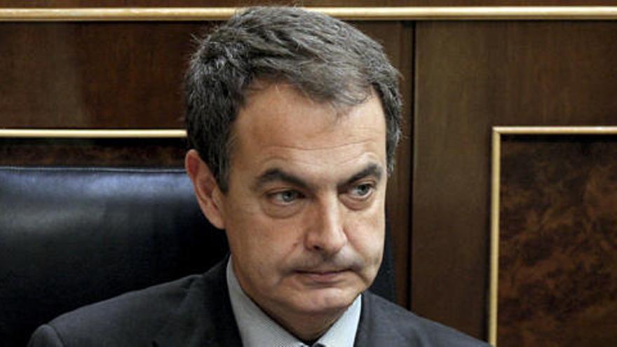 Zapatero: &quot;Los etarras huidos no son de tercera fila&quot;