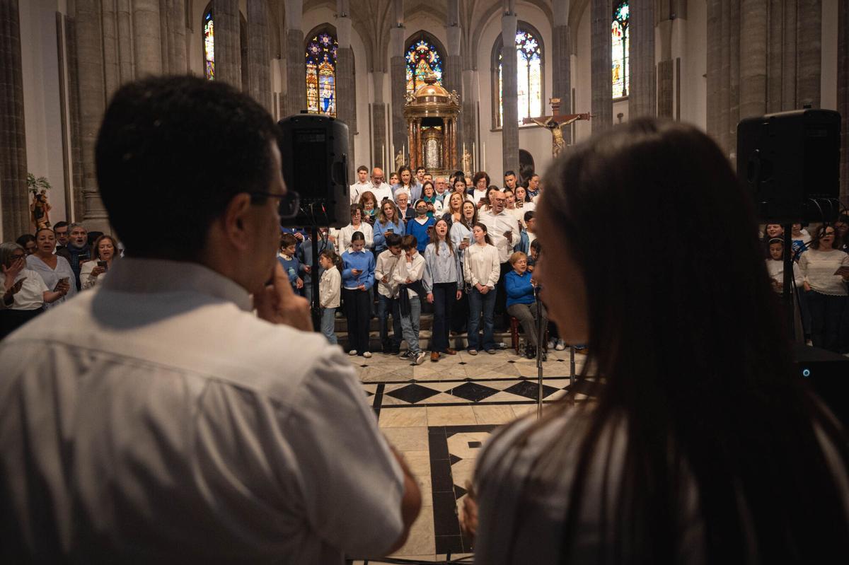 Grabación en la Catedral de La Laguna del himno para la visita del Papa a España
