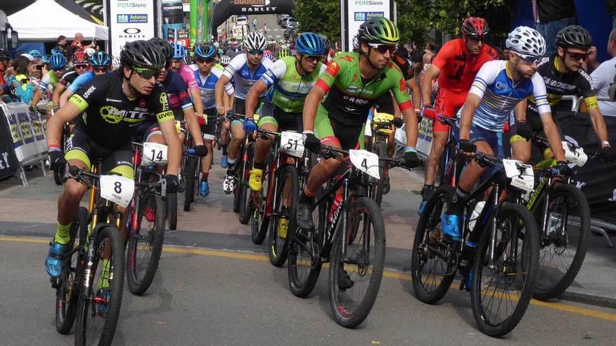 La Asturias Bike Race consolida la Pola como escenario para deporte de alta competición