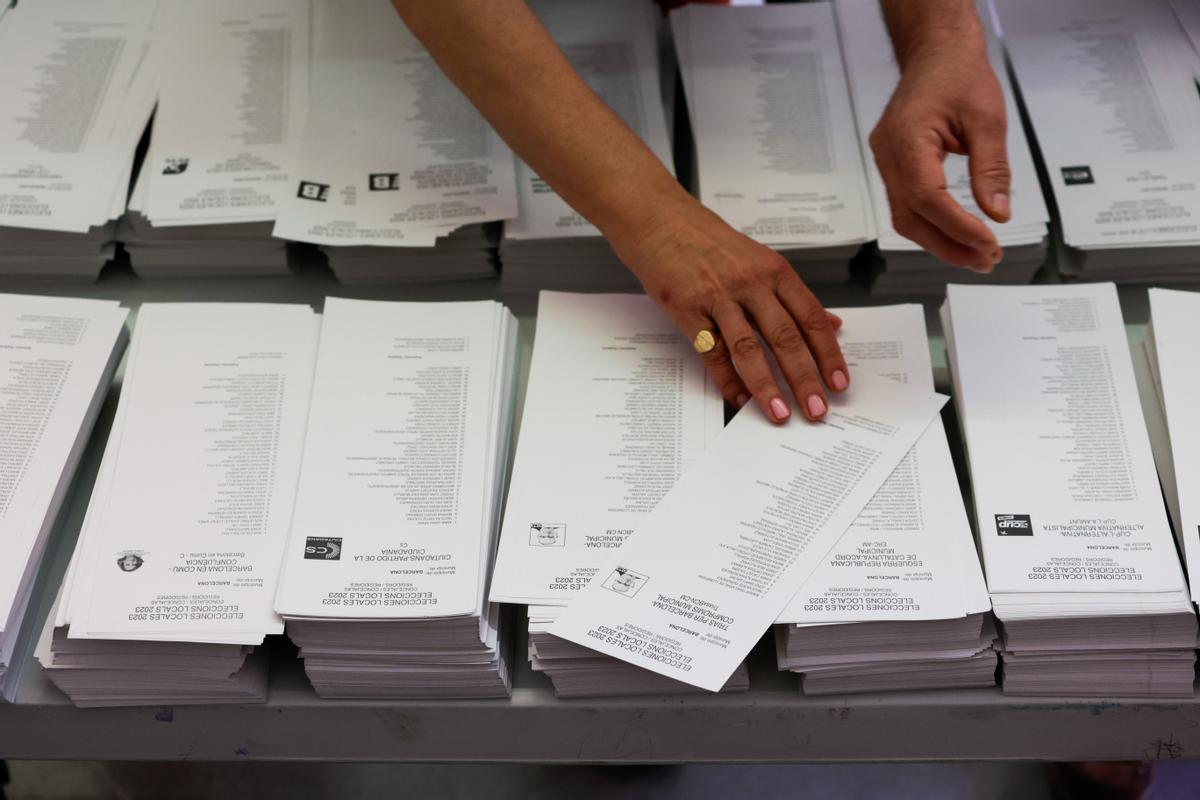 Votaciones en el Institut Les Corts de Barcelona