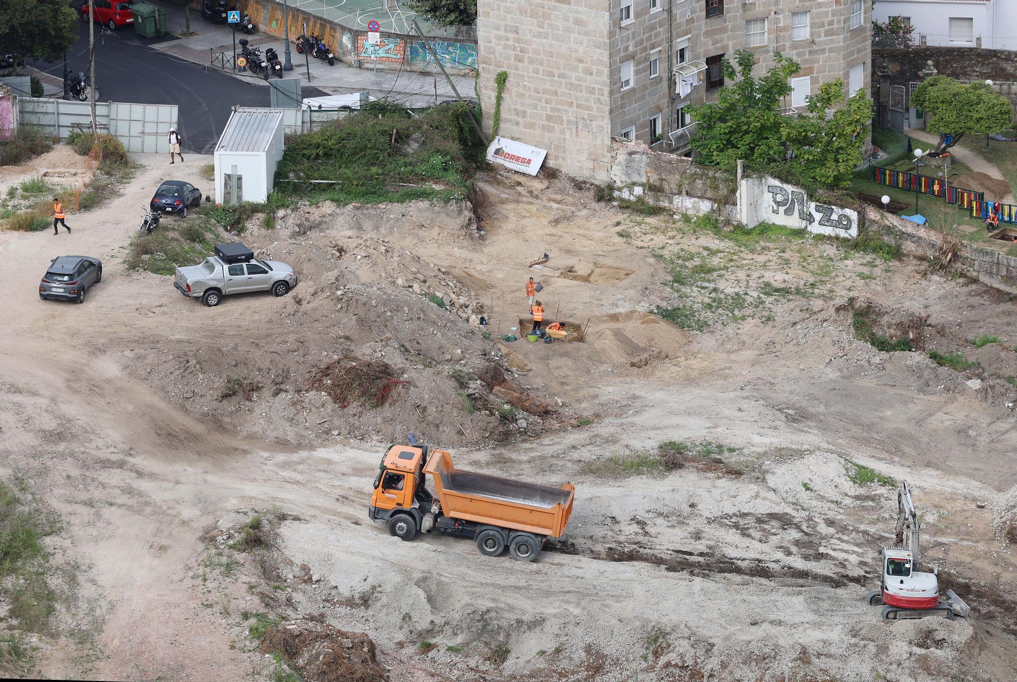 Trabajo arqueológicos y de urbanización en Barrio do Cura
