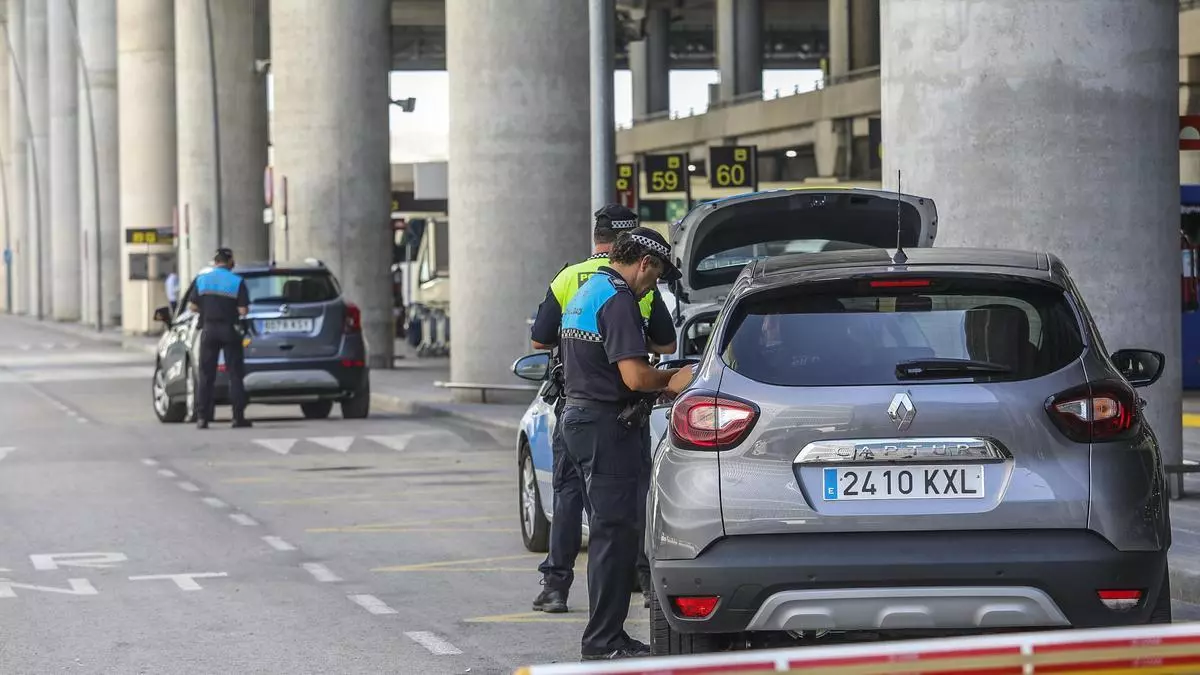 Un juez obliga a admitir como agente de movilidad a un opositor mal valorado en Elche