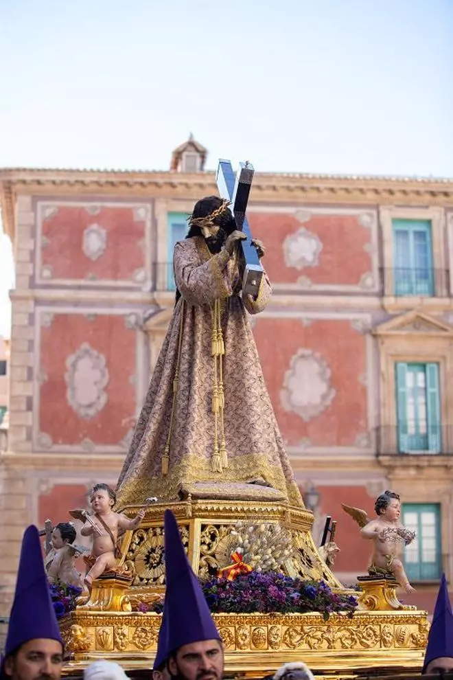 Nuestro Padre Jesús Nazareno, a su paso por la calle San Nicolás