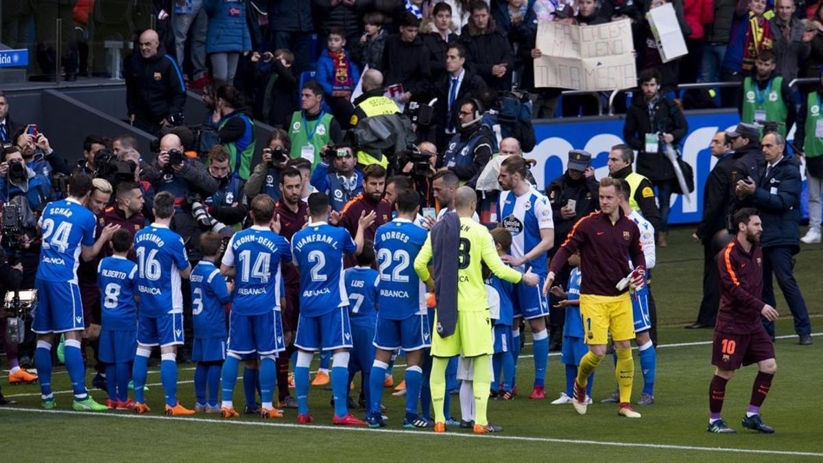 Pasillo del Deportivo al Barça con motivo del título de Copa.