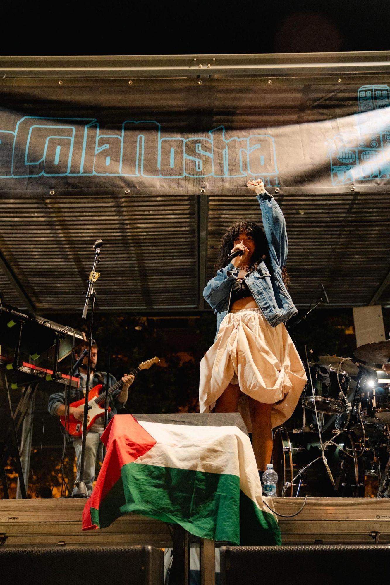 Galería de fotos: El debut del 'Castellonero' marca la sisena jornada popular de LaCollaNostra a Benicàssim
