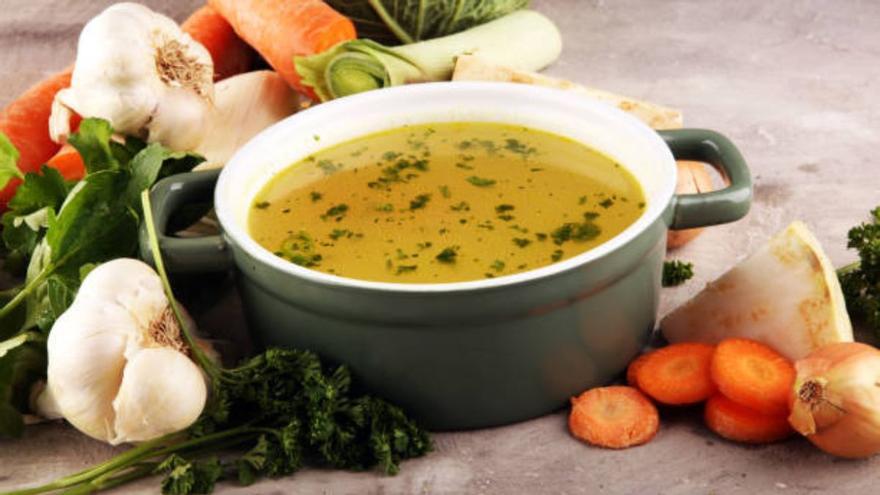 Dieta de la sopa quemagrasas: así podrás adelgazar 8 kilos en una semana con este caldo