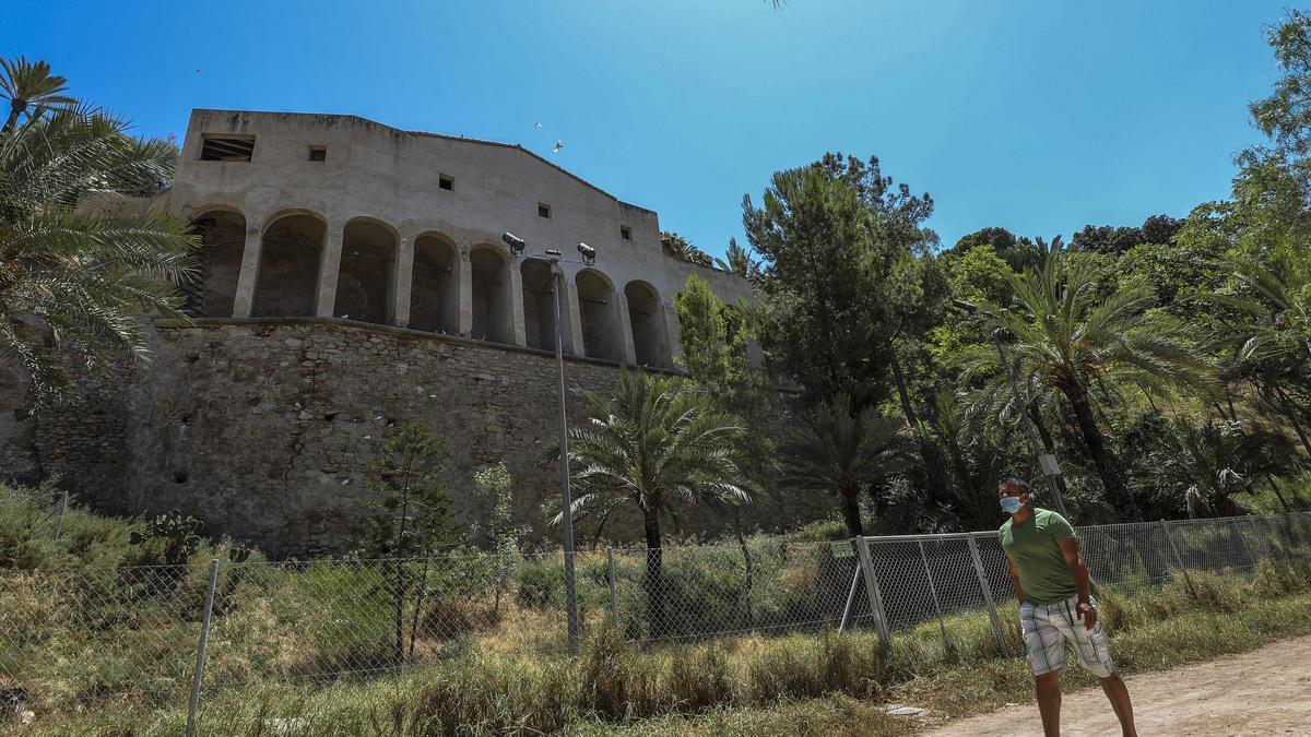 Cultura supedita las ayudas al Molí Real a la rehabilitación de los terrenos de la ladera