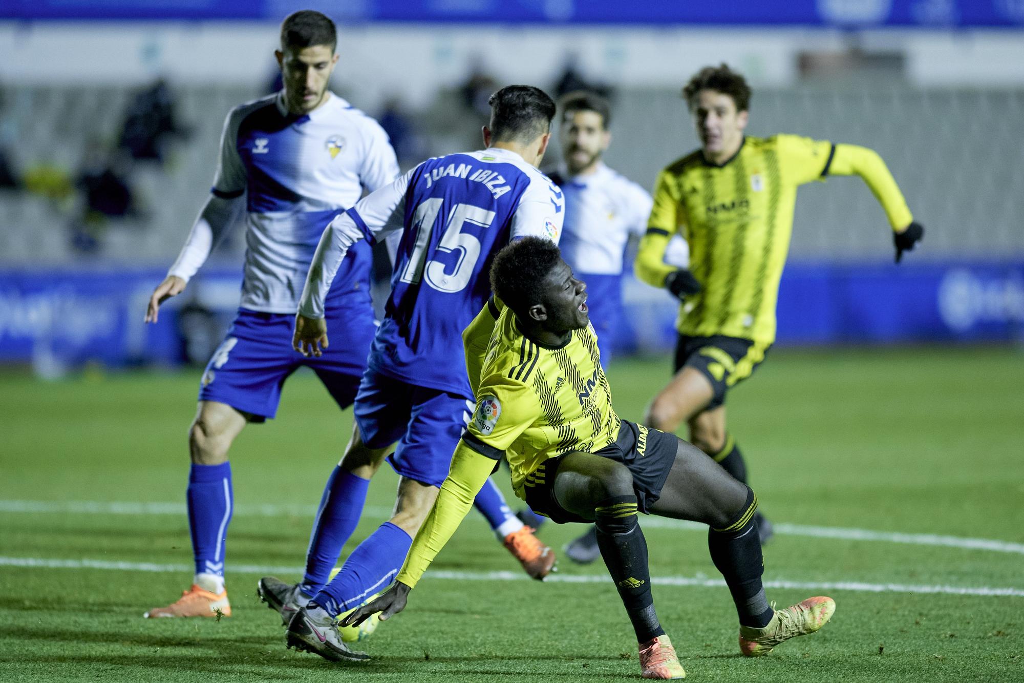 Las mejores imágenes del Sabadell-Oviedo