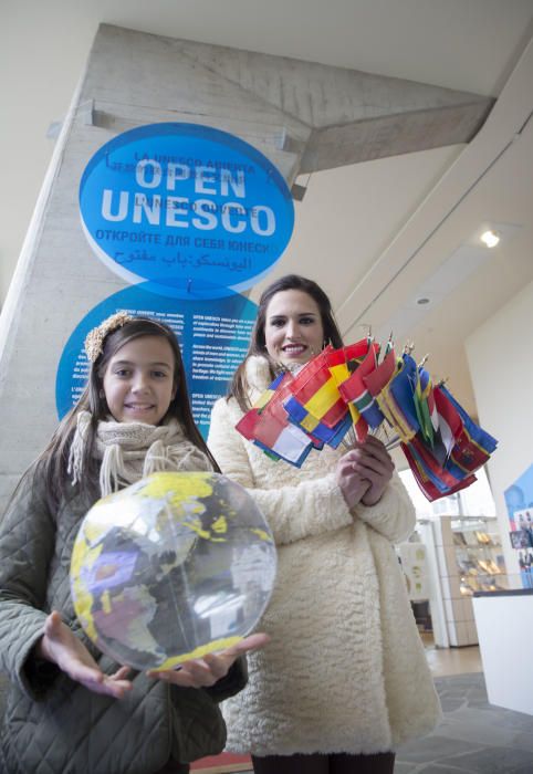 La galería más completa de un viaje histórico en la fiesta, con las falleras mayores en la ciudad más especial del mundo