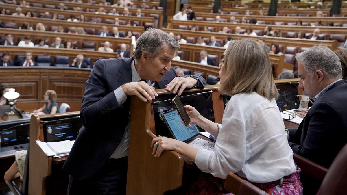 Alberto Núñez Feijóo y Cuca Gamarra. Comparecencia de Pedro Sánchez en el Congreso de los Diputados.