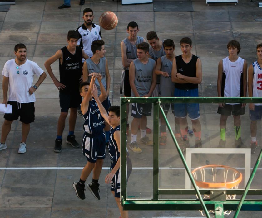 El baloncesto toma la calle en Alicante