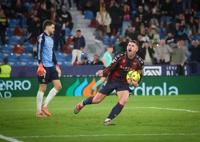 Levante-Real Sociedad, en imágenes