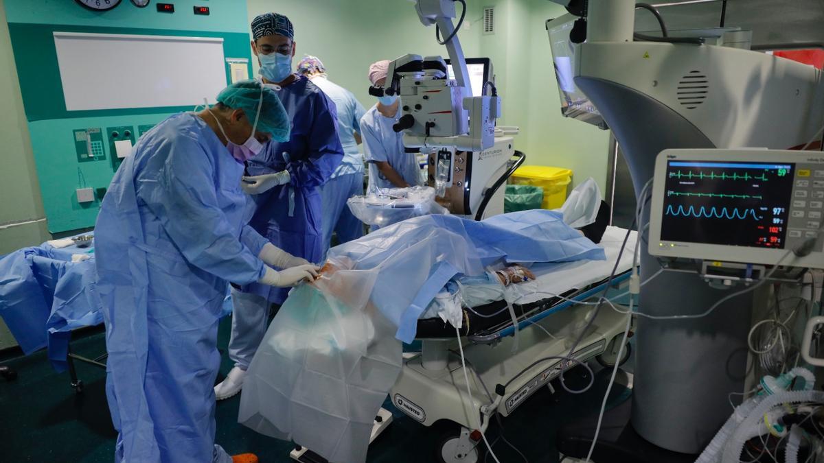 Una intervención sanitaria en Zaragoza.