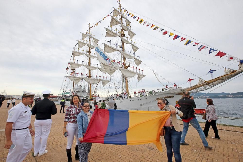 Colombia deslumbra con la "joya" de su Armada