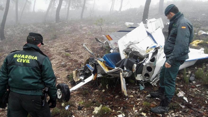 Hallan muerto en un monte de Jaén al piloto de la avioneta que despegó de Valencia