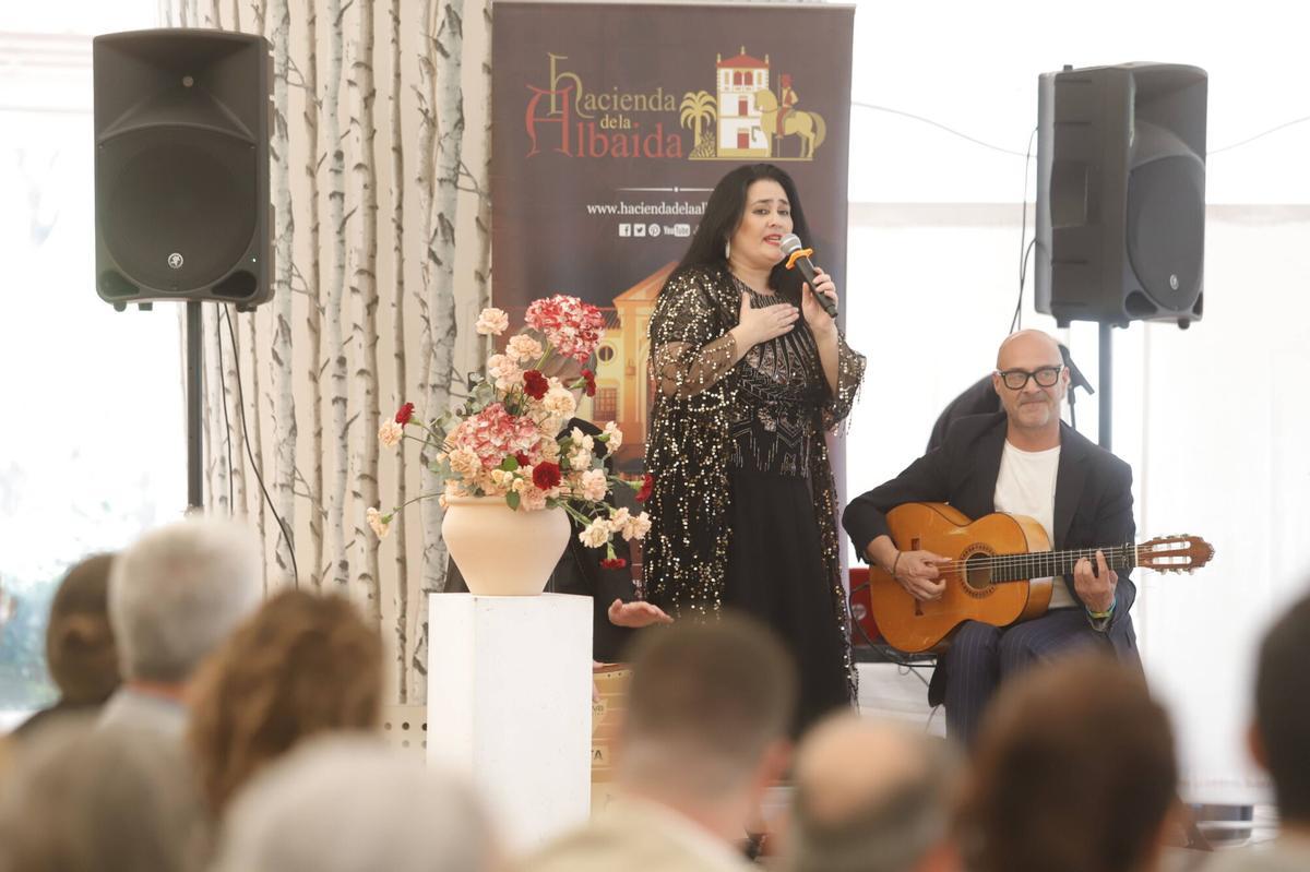 Desfile benéfico de moda flamenca a beneficio de Acodem Desfile benéfico de moda flamenca a beneficio de Acodem