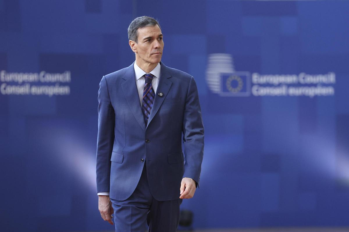 El presidente del Gobierno, Pedro Sánchez, a su llegada a la cumbre del Consejo Europeo que se celebra este jueves en Bruselas (Bélgica).