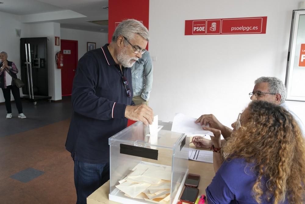 Consulta en el PSOE sobre el acuerdo de gobierno con Podemos