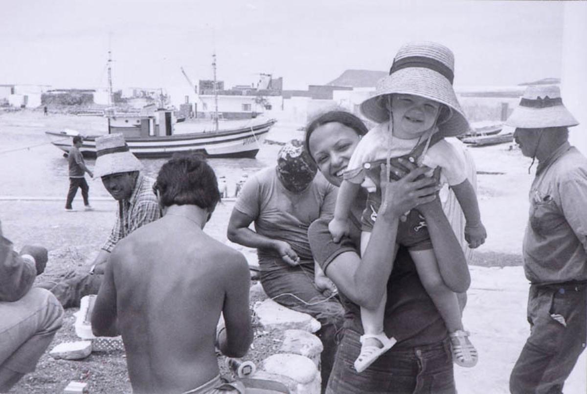 Grupo en Caleta del Sebo en una fotografía hecha en 1973.
