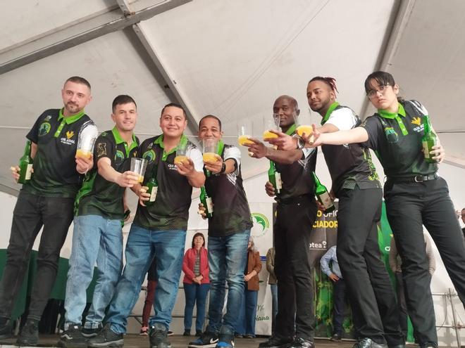 El Concurso de Escanciadores de Llanera, en imágenes