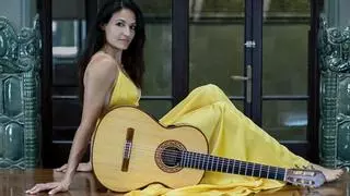 Anabel Montesinos llega al festival para sumergirse en los clásicos con su guitarra