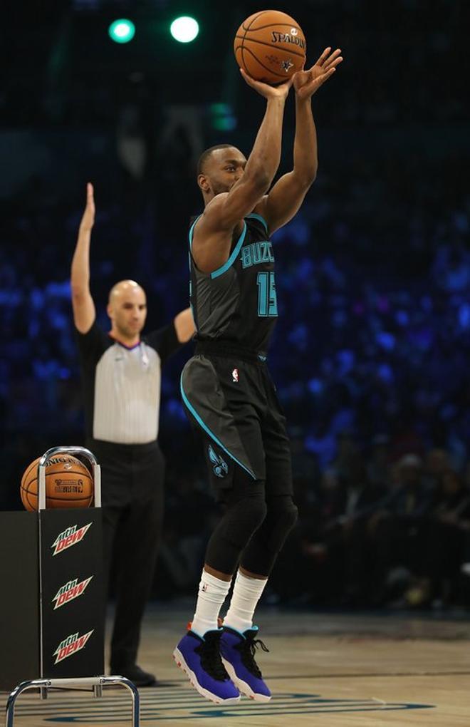 Las imagenes espectaculares del concurso de mates y triples de NBA All Star 2019