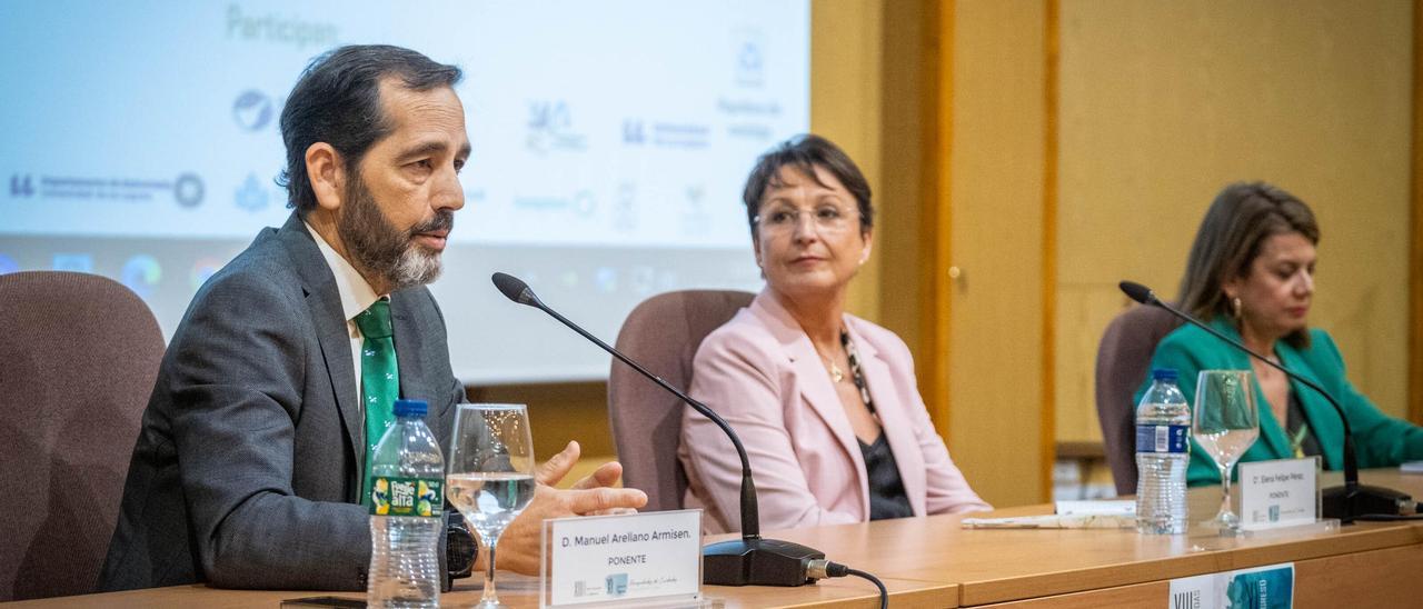 Canarias prepara un nuevo modelo de atención sanitaria para 6.000 pacientes crónicos