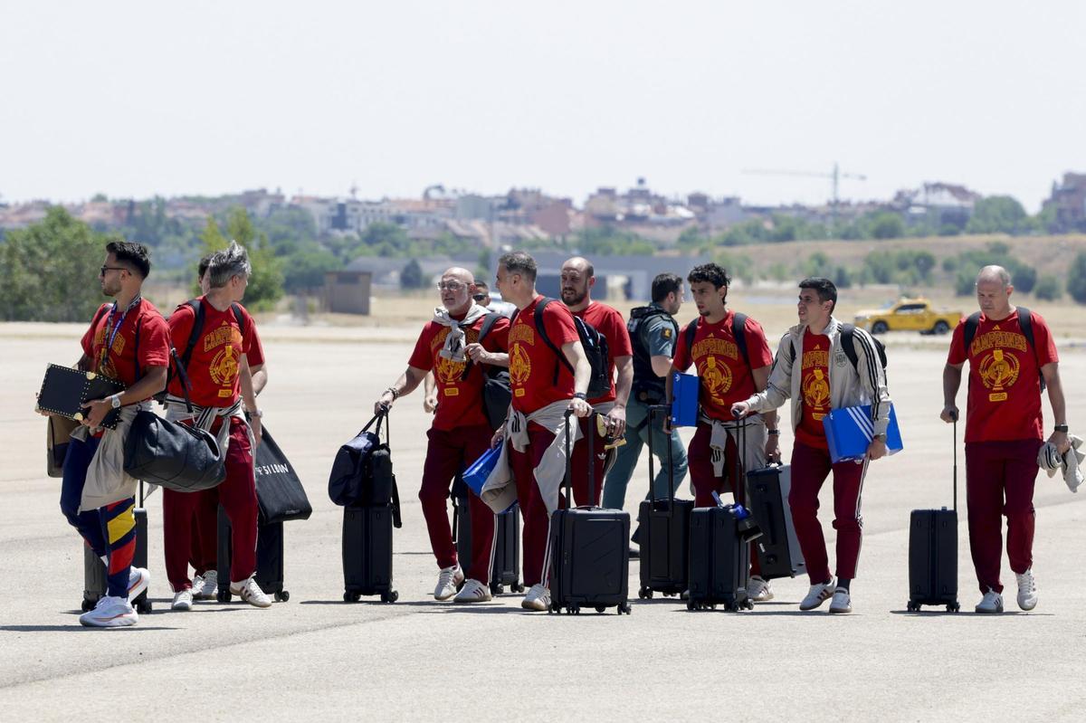 La Selección aterriza en Madrid tras proclamarse como campeona en el Mundial