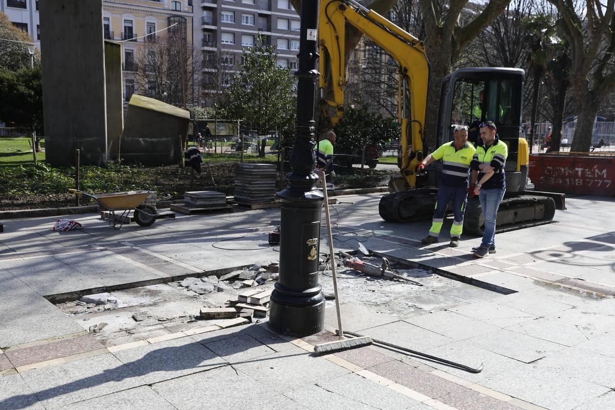 Los viandantes aplauden las obras de mejora del paseo de Begoña (en ...