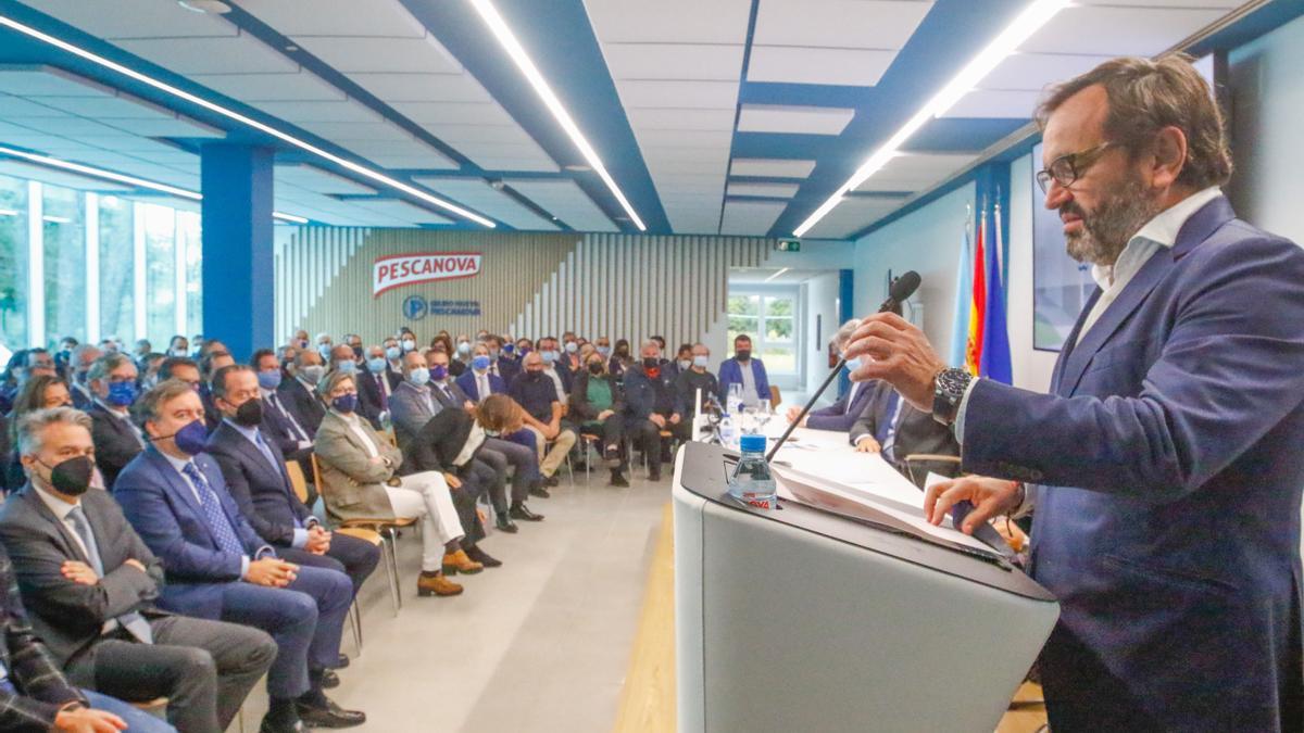 El consejero delegado, Ignacio González, durante la presentación.