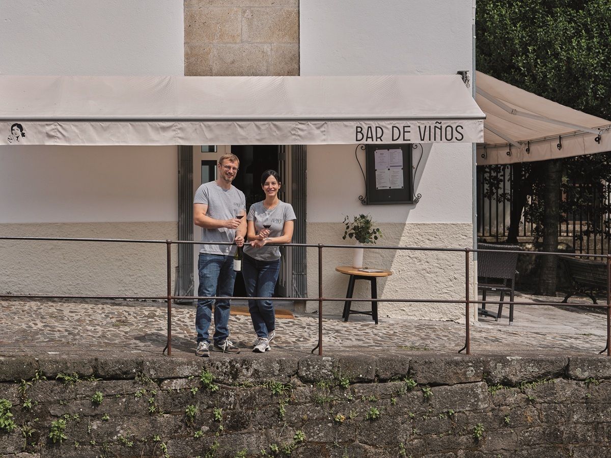 Las mentes detrás de Xénese. Bar de vinos