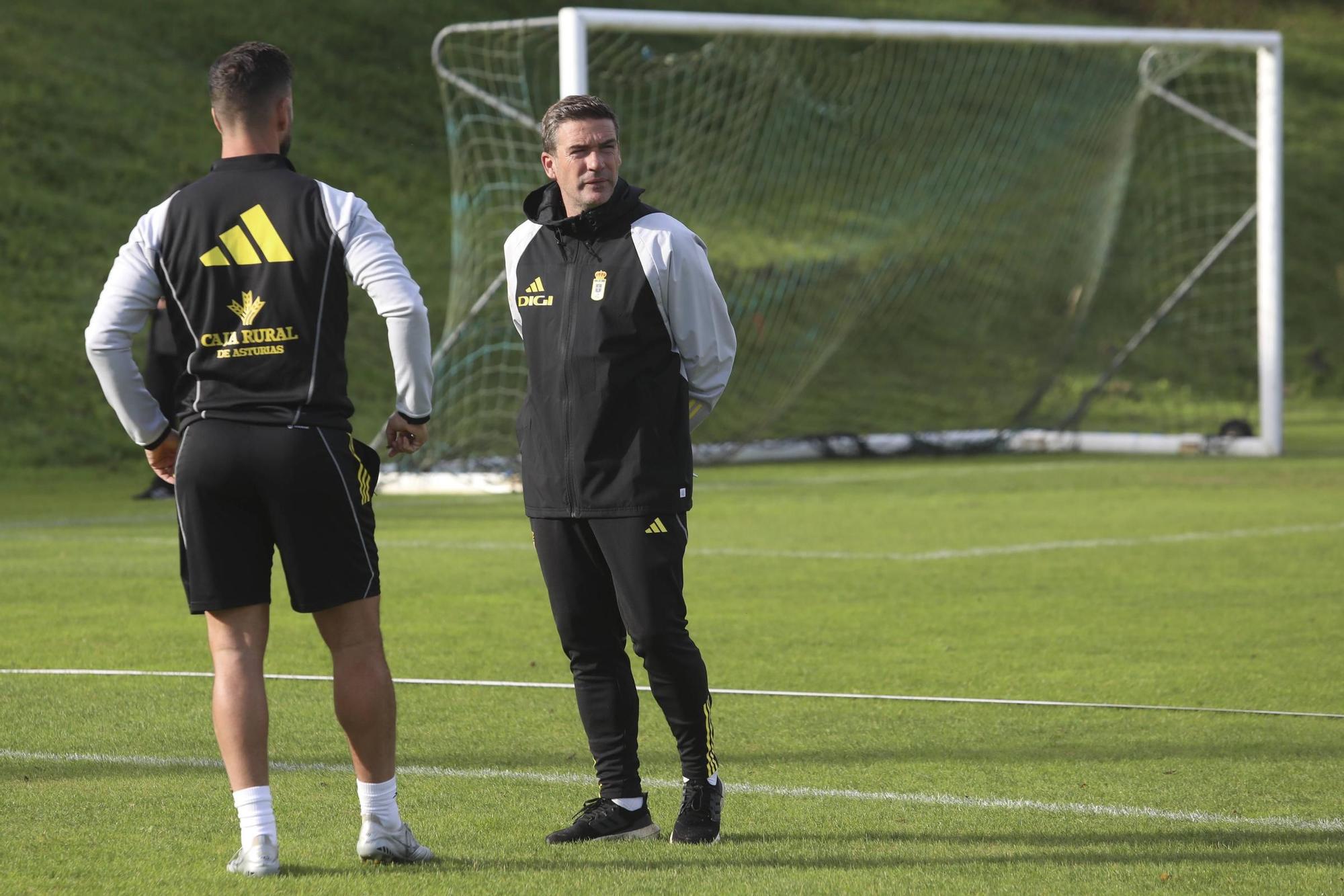 EN IMÁGENES: el entrenamiento del Oviedo