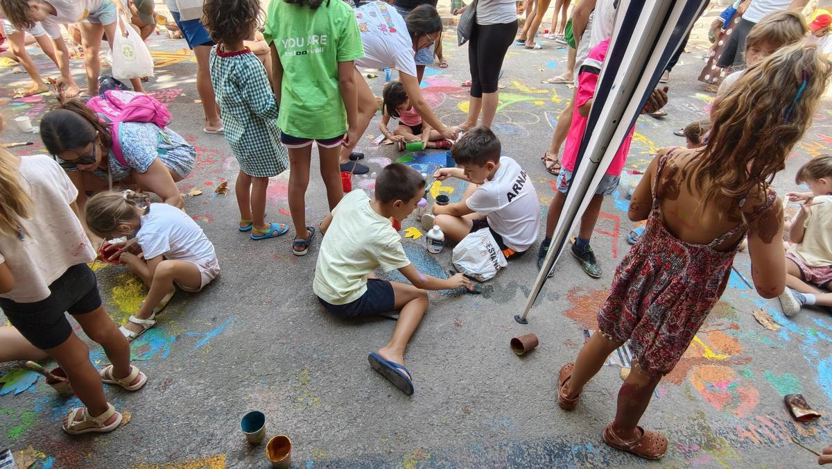 FOTOS | Las calles de Alaró se llenan de creación y color