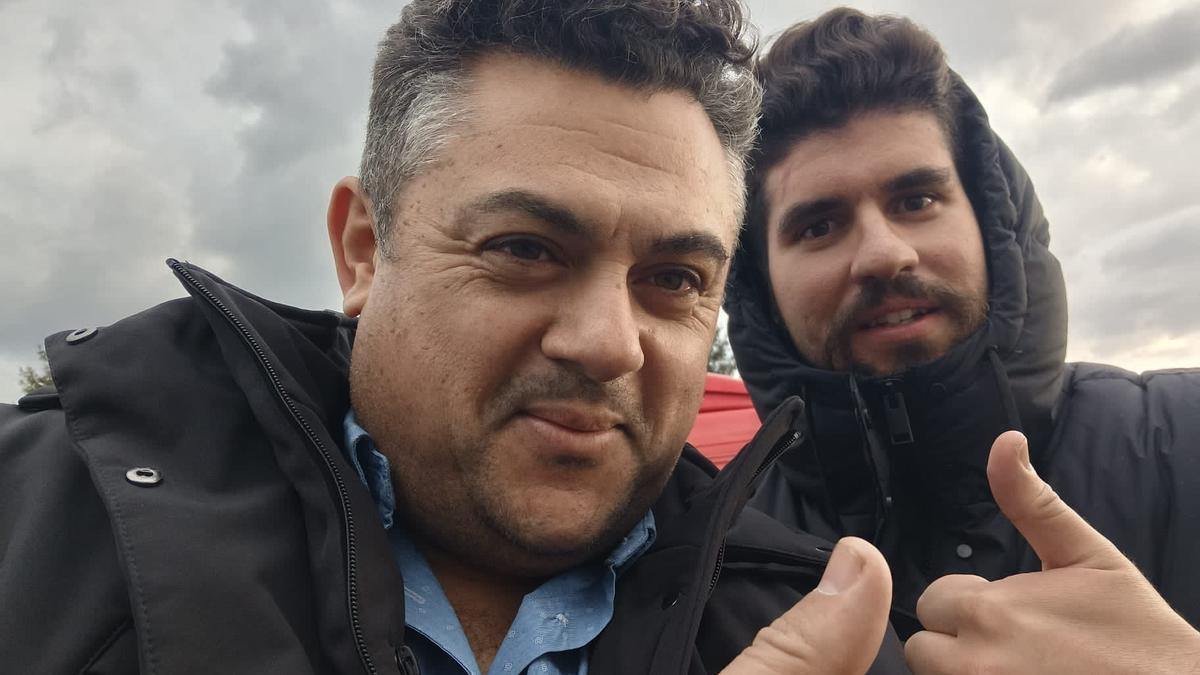 Chano Gil y Saúl Perera, los dos canarios que salieron de Ucrania na vez pasada la frontera.