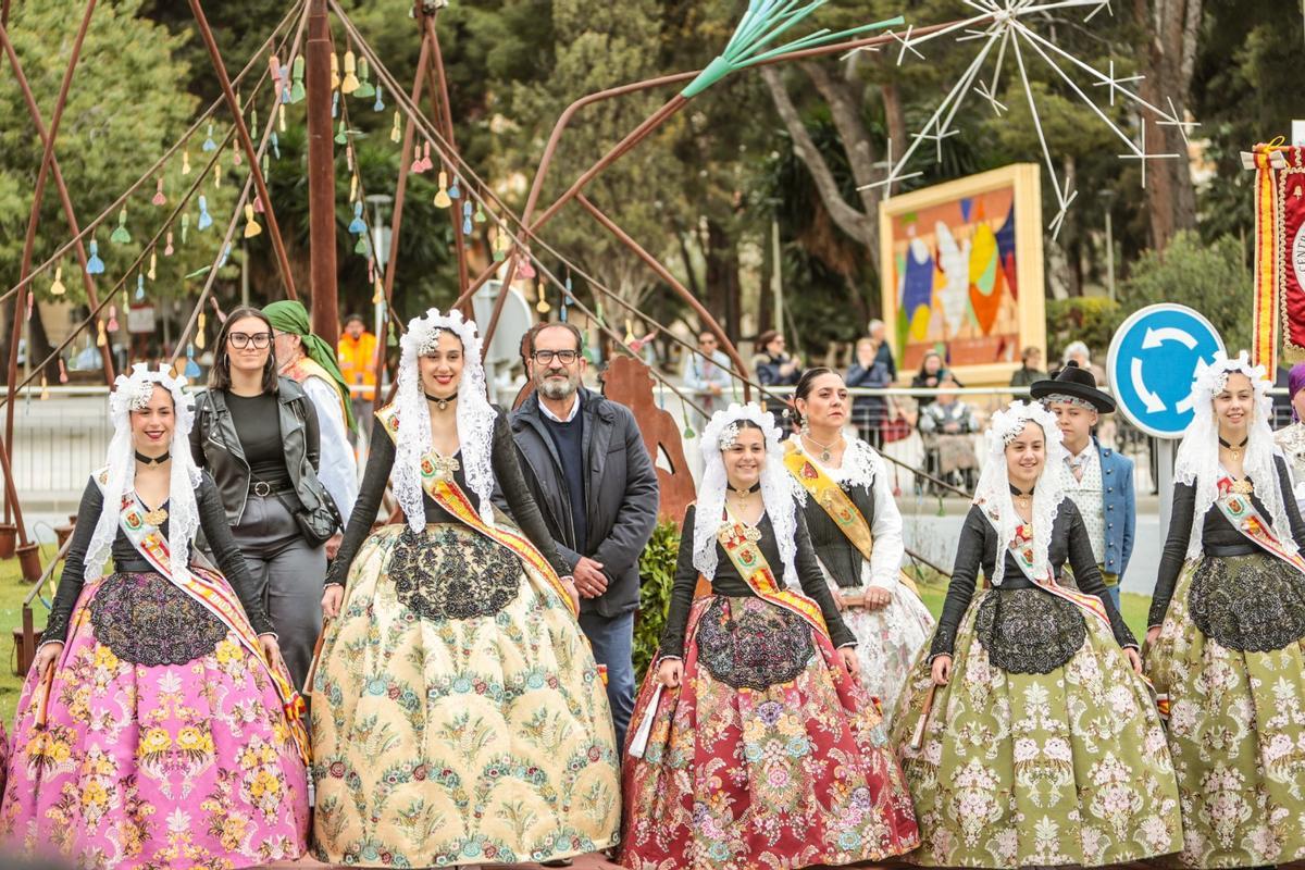 Elda celebra el Medio Año de sus Fallas