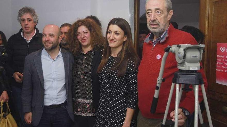 Luis Villares, Ana Seijas, Iolanda Pérez, y Etelvino Blanco, antes de rubricar la colaboración. // Iñaki Osorio