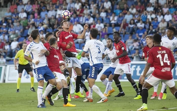 04/06/2017.DEPORTES.Partido de futbol entre CD Tenerife y Nástic Tarragona..Fotos: Carsten W. Lauritsen
