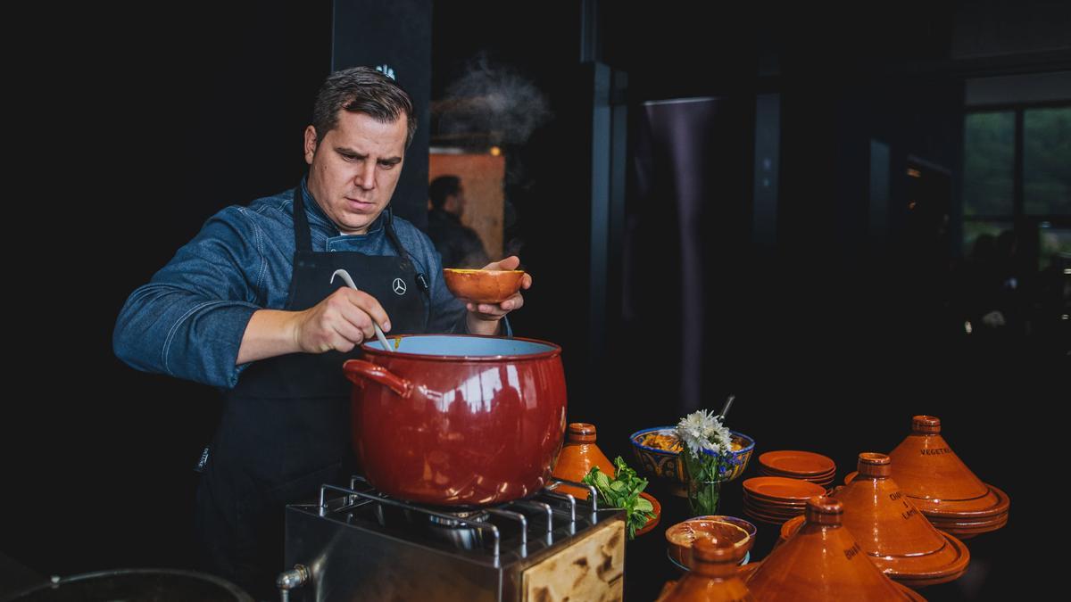 El cocinero Miguel Herrera.