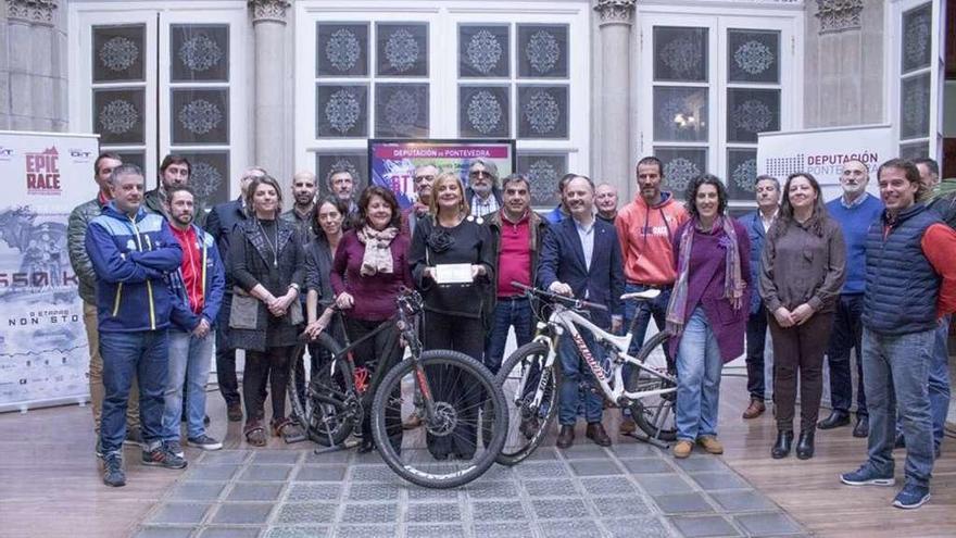 Imagen de la presentación de las Deporutas BTT y la Epic Race.