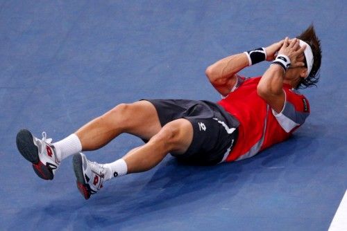 Ferrer se doctora en París