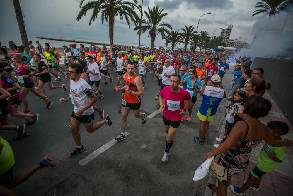 Madrugón festivo y atlético en Santa Pola