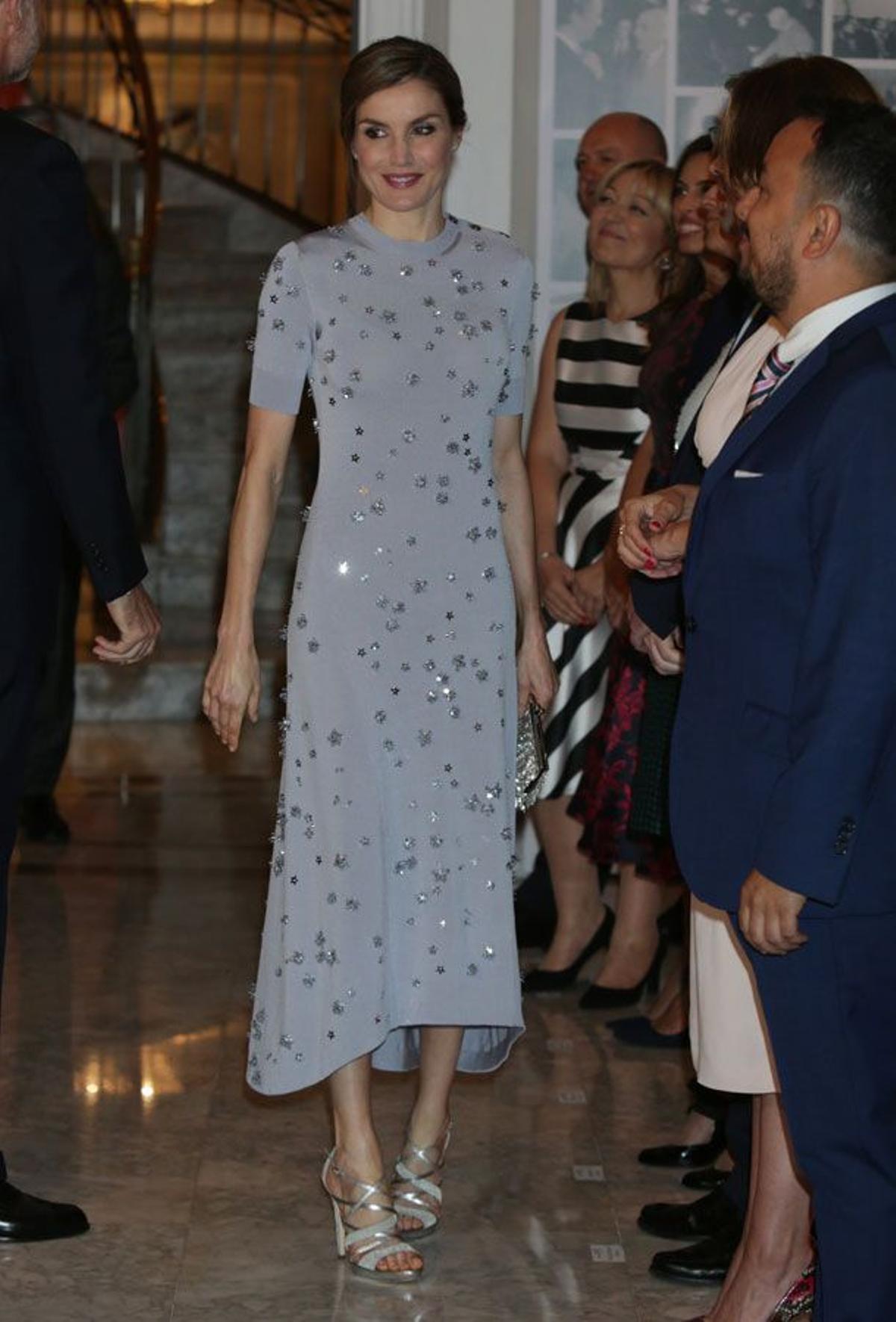 El look de Letizia Ortiz con vestido de estrellas de Nina Ricci