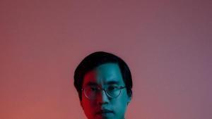 El escritor Tony Tulathimutte, en una imagen facilitada por su editorial