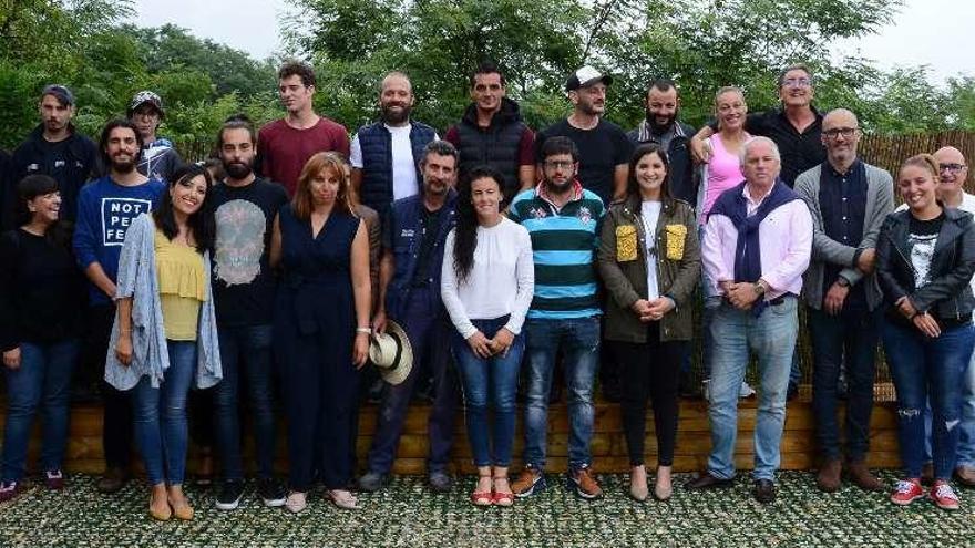 Alumnos, formadores y representantes institucionales, ayer en el Patronato. // G. Núñez