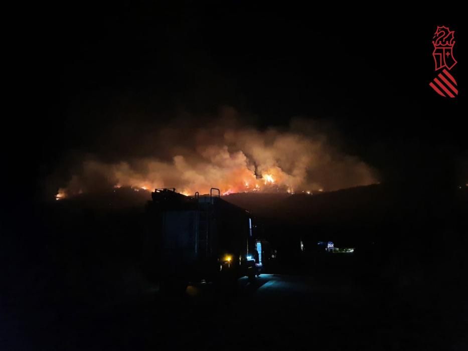 Incendio en en la Vall de la Gallinera