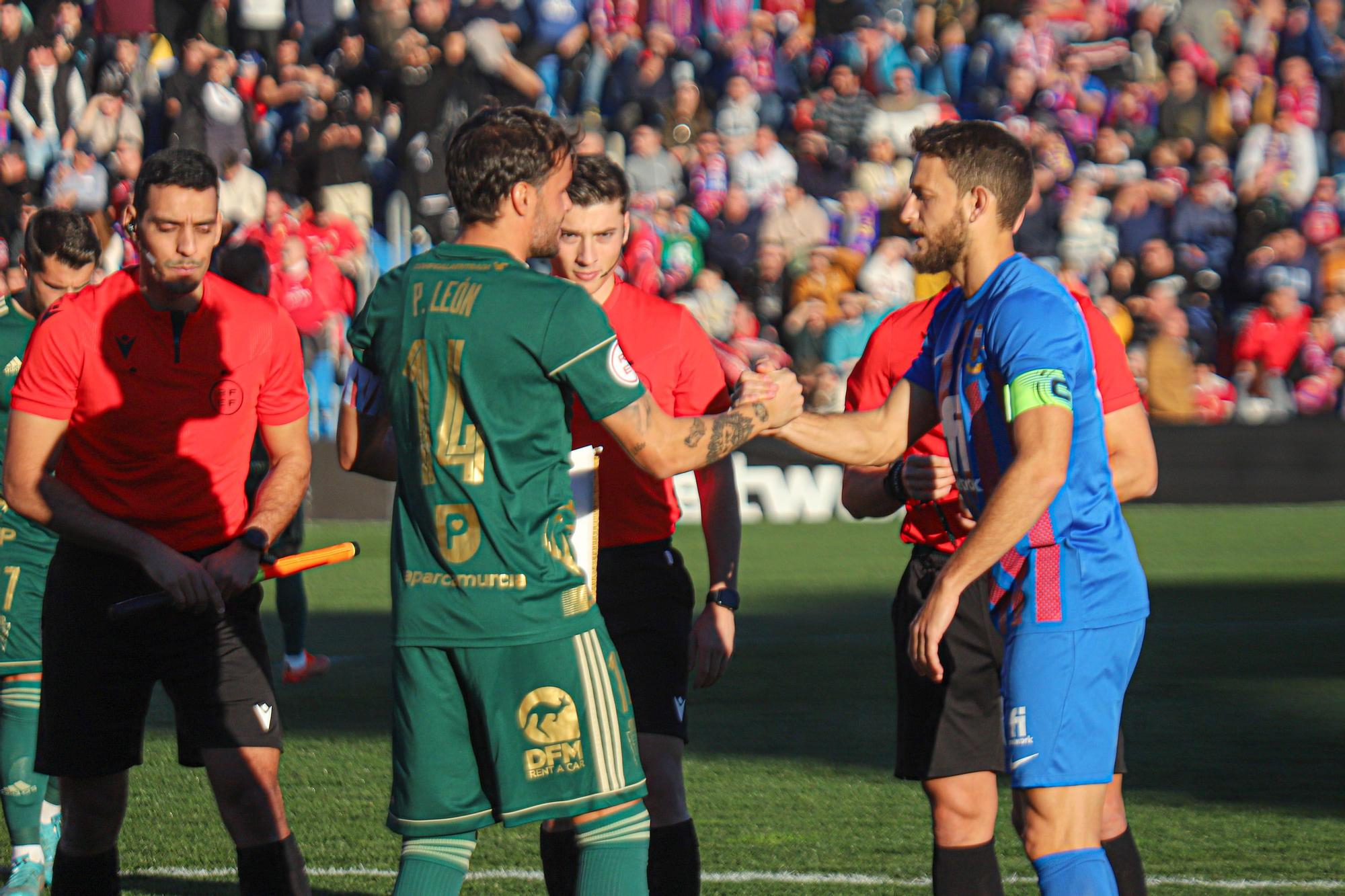 CD Eldense campeón de invierno tras derrotar al Real Murcia