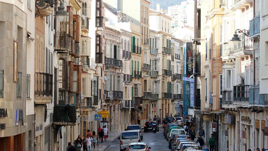 Vista de la calle Carretería. Este año podrá acometerse su remodelación.