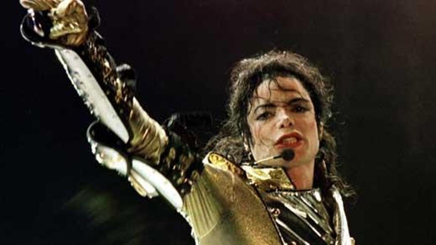 Michael Jackson, durante un concierto en 1997.