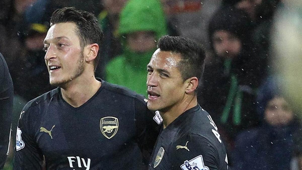 Özil y Alexis exigen al Arsenal un salario multimillonario para renovar