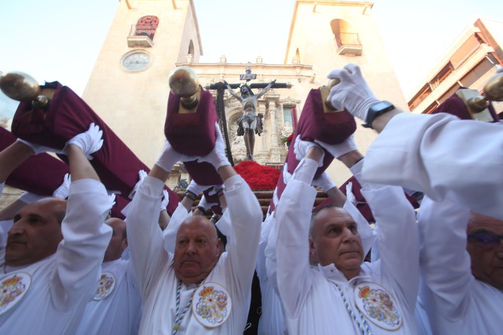 Tradicional encuentro del Cristo del Mar con su madre, la Virgen de los Dolores